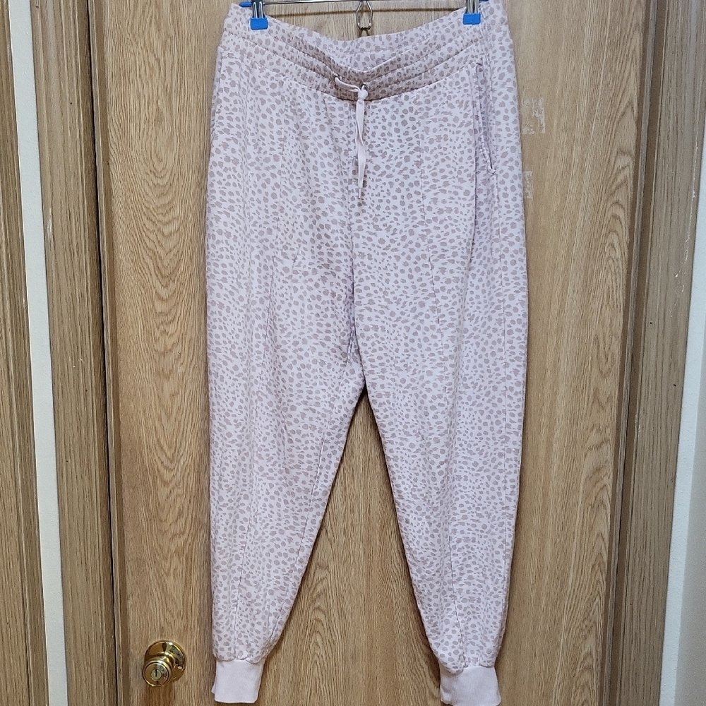 Leopard Print Jogger Pants, Tavi, Size L